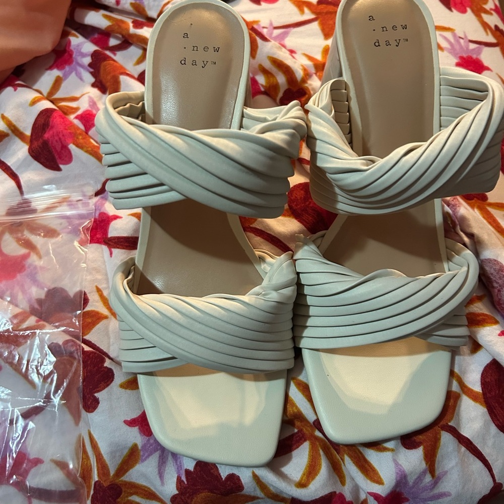 A New Day Women's Cream high heels